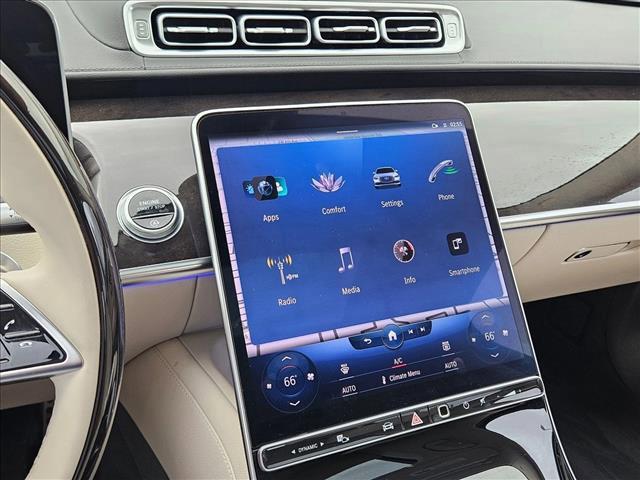 Photo of 2023 White Mercedes-Benz S-Class