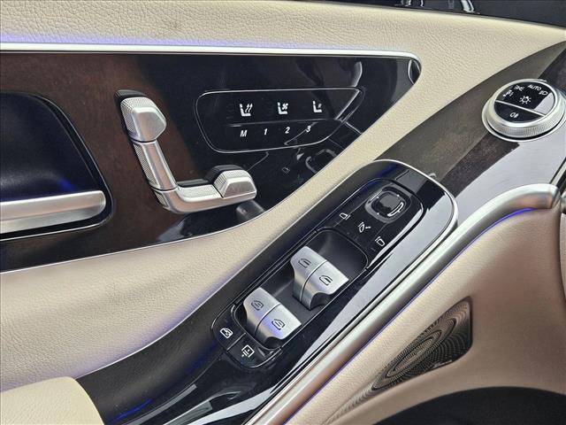 Photo of 2023 White Mercedes-Benz S-Class