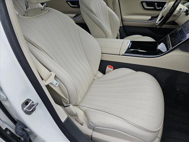 Photo of 2023 White Mercedes-Benz S-Class