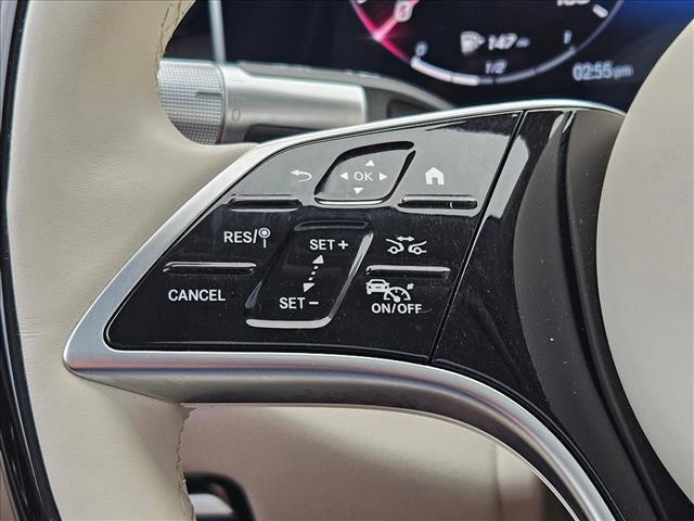 Photo of 2023 White Mercedes-Benz S-Class