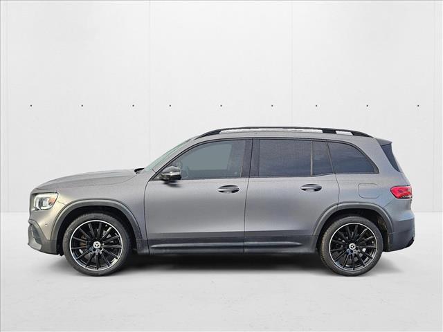 Photo of 2022 Mountain Grey Metallic Mercedes-Benz GLB 250