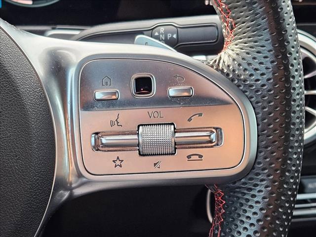 Photo of 2022 Mountain Grey Metallic Mercedes-Benz GLB 250