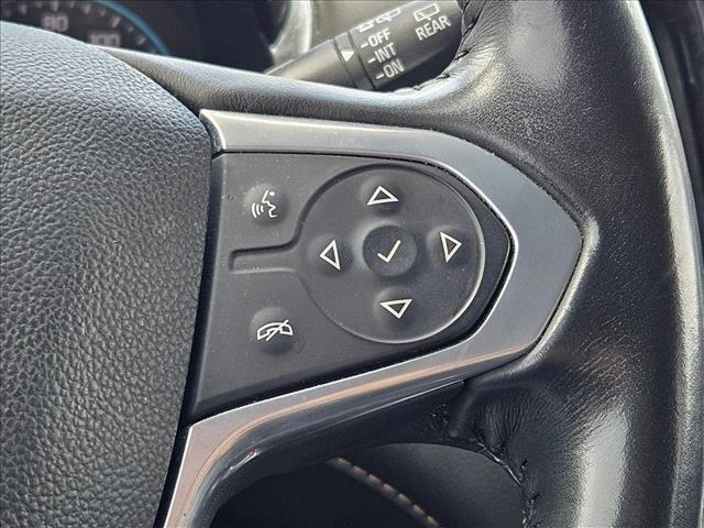 Photo of 2021 Iridescent Pearl Tricoat Chevrolet Traverse