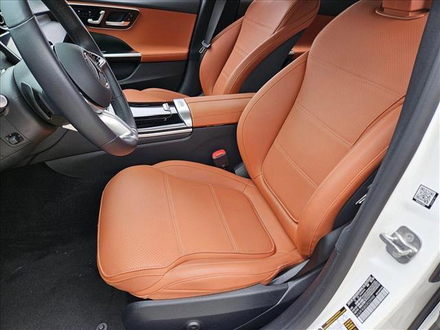 Photo of 2025 Polar White Mercedes-Benz C-Class