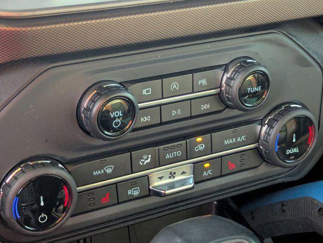 Photo of 2022 Oxford White Ford Bronco
