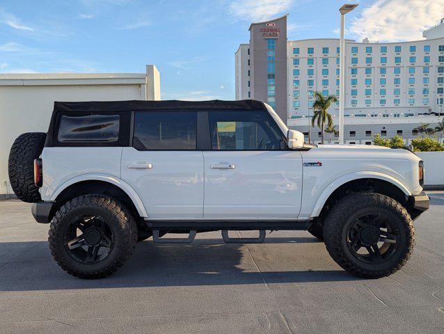 Photo of 2022 Oxford White Ford Bronco