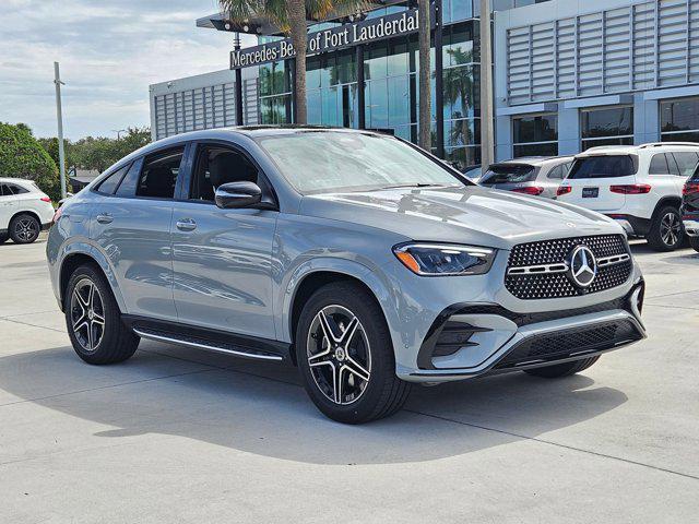Photo of 2026 MANUFAKTUR Alpine Grey Mercedes-Benz GLE 450