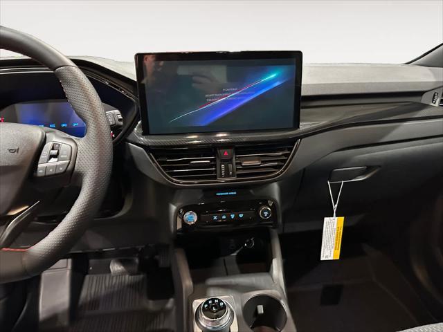 Photo of 2025 Agate Black Metallic Ford Escape
