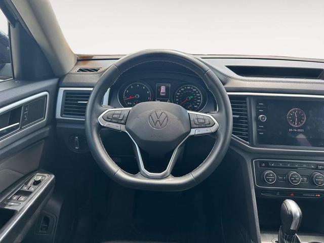 Photo of 2021 Deep Black Pearl Volkswagen Atlas