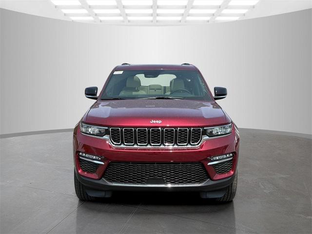 Photo of 2025 Velvet Jeep Grand Cherokee