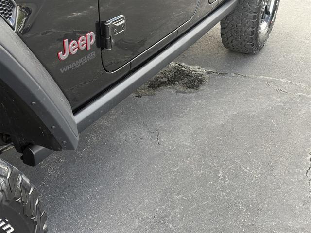 Photo of 2020 Black Clearcoat Jeep Wrangler Unlimited