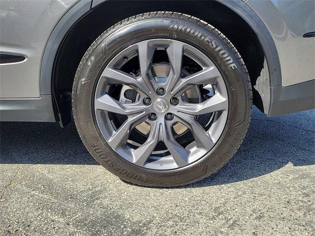 Photo of 2024 Liquid Carbon Metallic Acura MDX