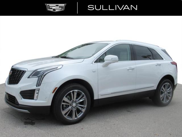 Photo of 2025 White Cadillac XT5