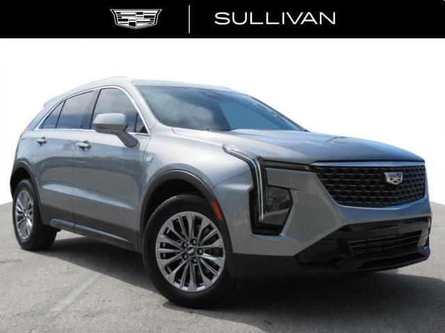 Photo of 2024 Silver Metallic Cadillac XT4