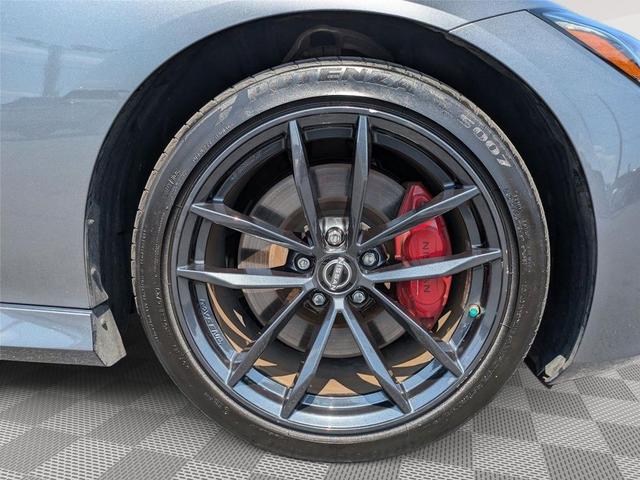 Photo of 2024 Gun Metallic Nissan Z