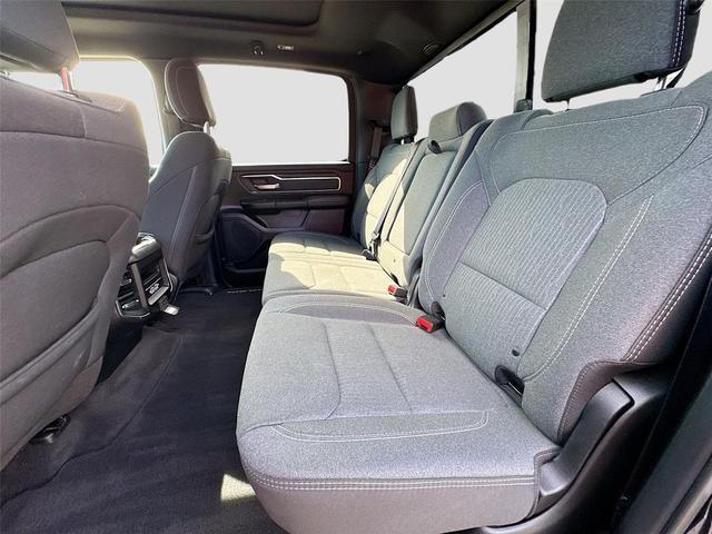 Photo of 2019 Diamond Black Crystal Pearlcoat RAM 1500