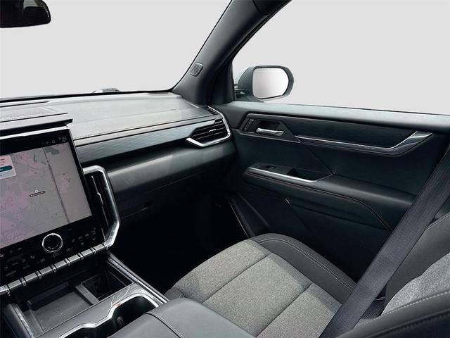 Photo of 2025 Summit White GMC Acadia