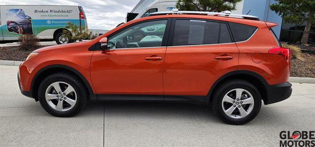 Photo of 2015 Hot Lava Toyota RAV4