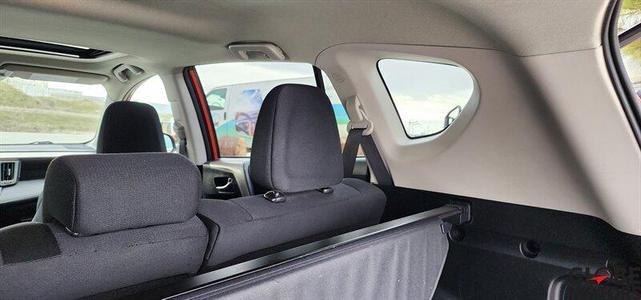 Photo of 2015 Hot Lava Toyota RAV4