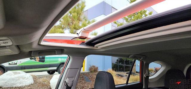 Photo of 2015 Hot Lava Toyota RAV4