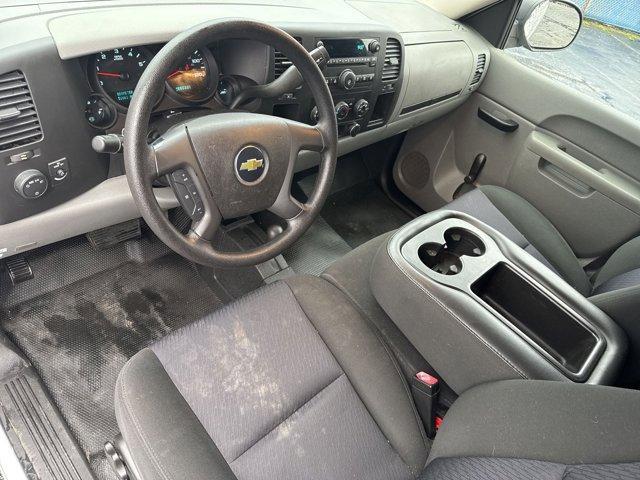 Photo of 2011 Summit White Chevrolet Silverado 1500