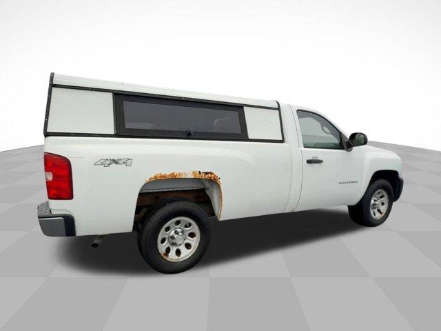 Photo of 2011 Summit White Chevrolet Silverado 1500