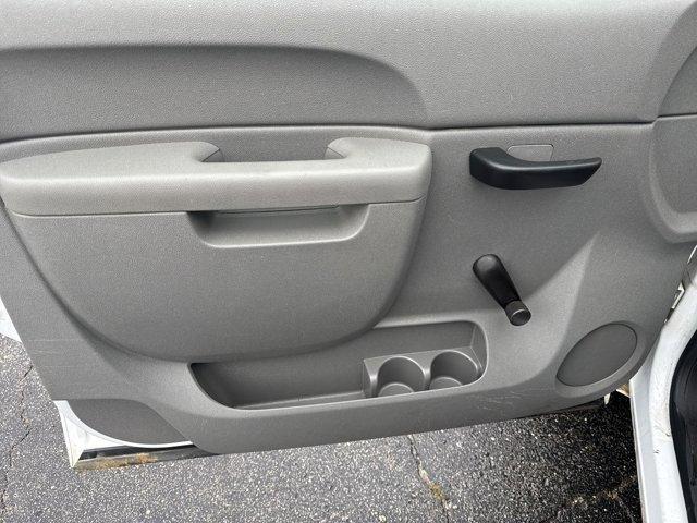 Photo of 2011 Summit White Chevrolet Silverado 1500