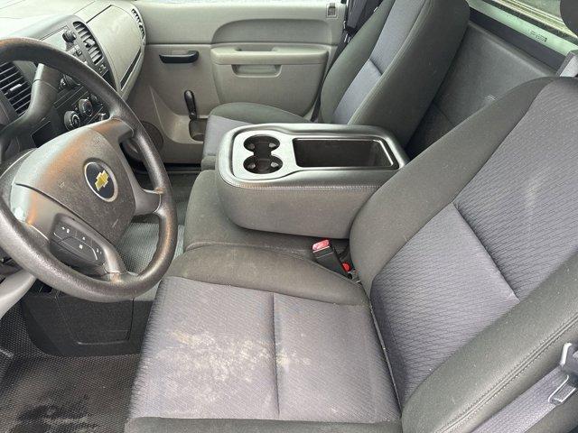 Photo of 2011 Summit White Chevrolet Silverado 1500