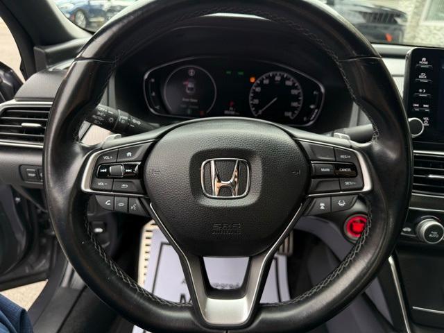 Photo of 2020 Lunar Silver Metallic Honda Accord