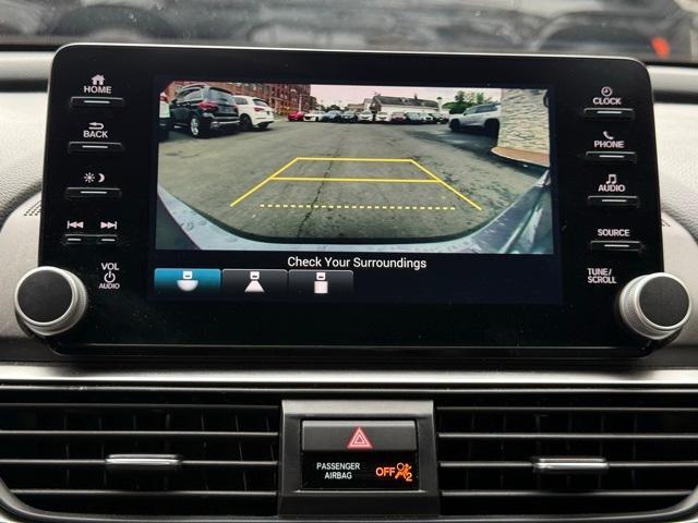 Photo of 2020 Lunar Silver Metallic Honda Accord