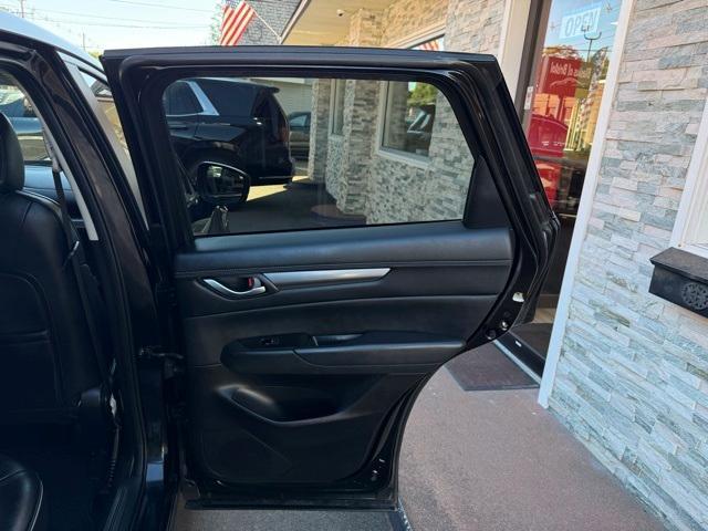 Photo of 2024 Jet Black Mica Mazda CX-5