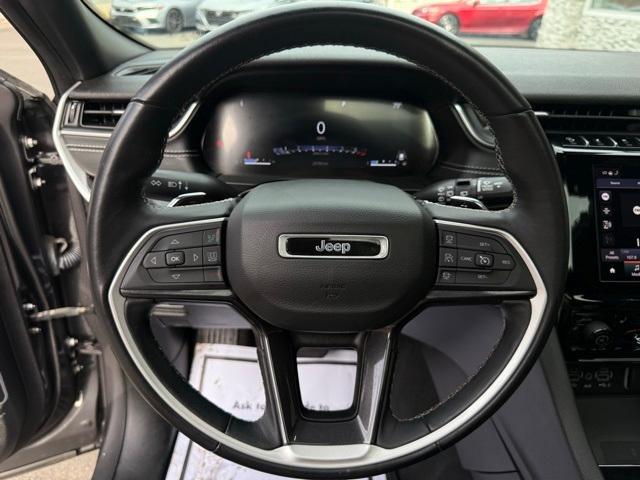 Photo of 2022 Metallic Jeep Grand Cherokee