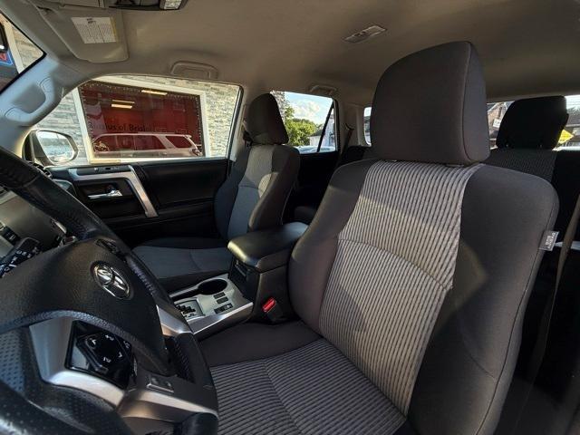 Photo of 2022 White Toyota 4Runner