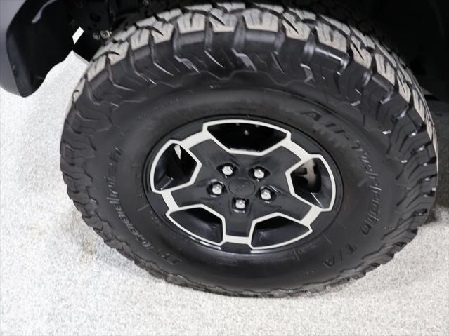 Photo of 2021 Sting-Gray Clearcoat Jeep Gladiator