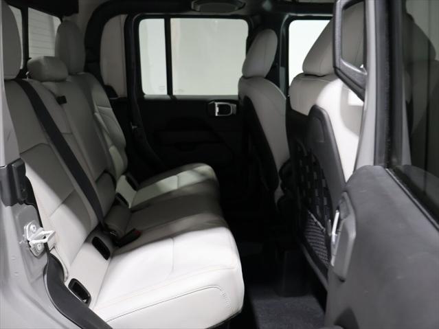 Photo of 2021 Sting-Gray Clearcoat Jeep Gladiator