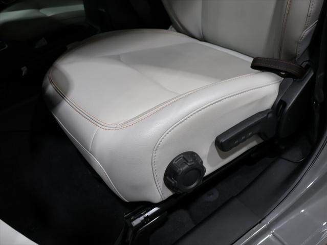 Photo of 2021 Sting-Gray Clearcoat Jeep Gladiator