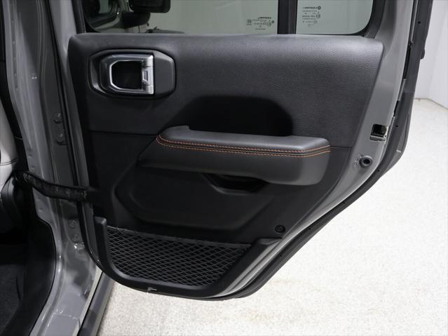 Photo of 2021 Sting-Gray Clearcoat Jeep Gladiator