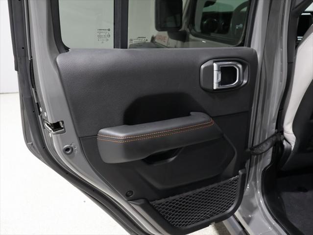 Photo of 2021 Sting-Gray Clearcoat Jeep Gladiator