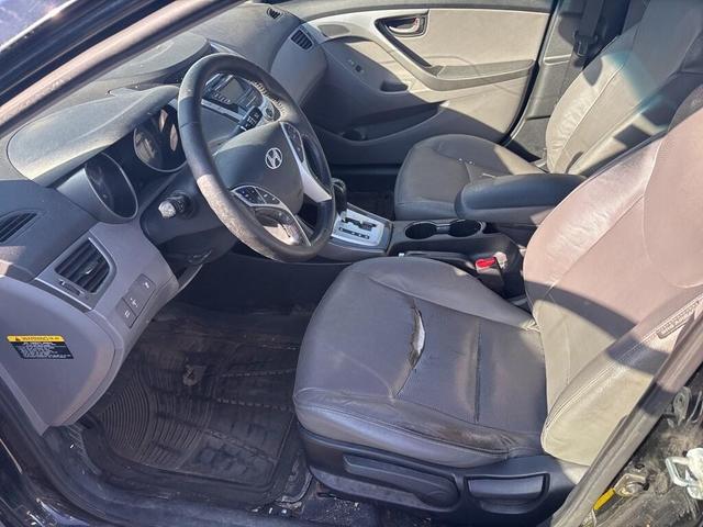 Photo of 2012 Black Noir Pearl Mica Hyundai ELANTRA
