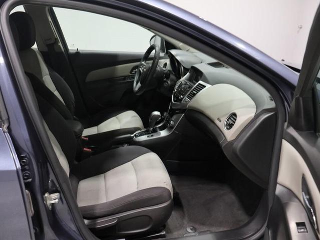 Photo of 2013 Atlantis Blue Metallic Chevrolet Cruze