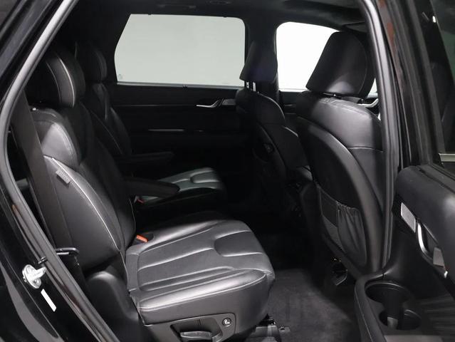 Photo of 2024 Abyss Black Pearl Hyundai PALISADE