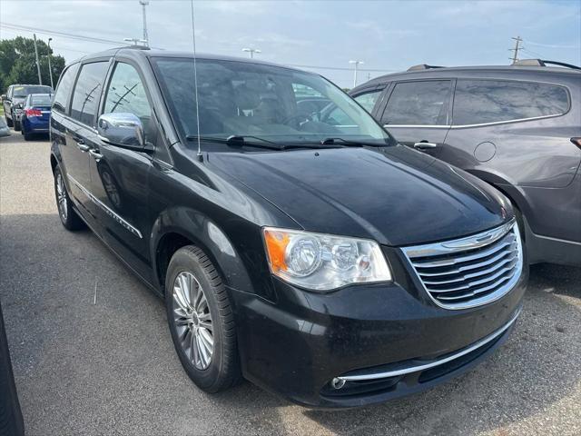 2013 Chrysler Town & Country