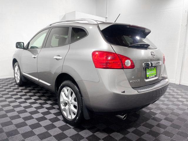 Photo of 2012 Platinum Graphite Nissan Rogue