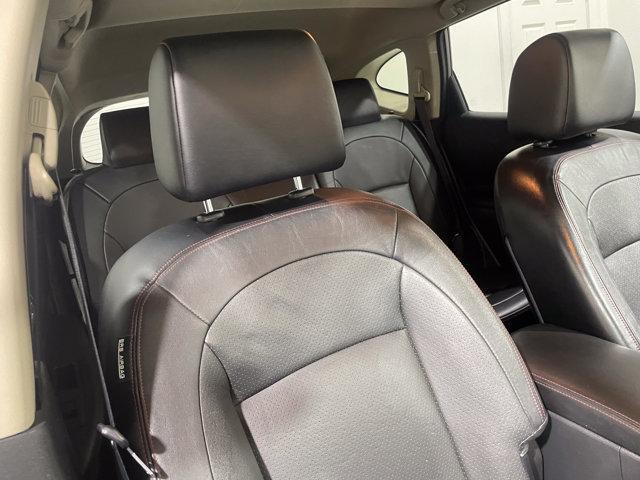 Photo of 2012 Platinum Graphite Nissan Rogue