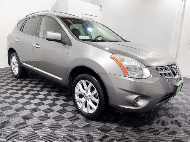 Photo of 2012 Platinum Graphite Nissan Rogue