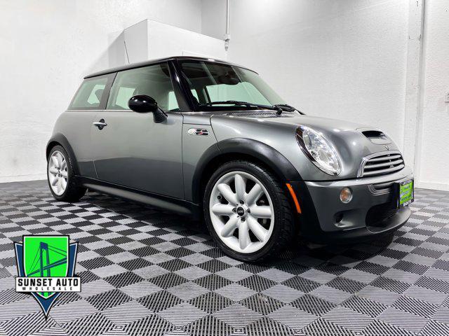 2004 MINI Cooper S