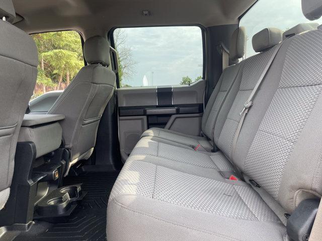 Photo of 2019 Oxford White Ford F-350