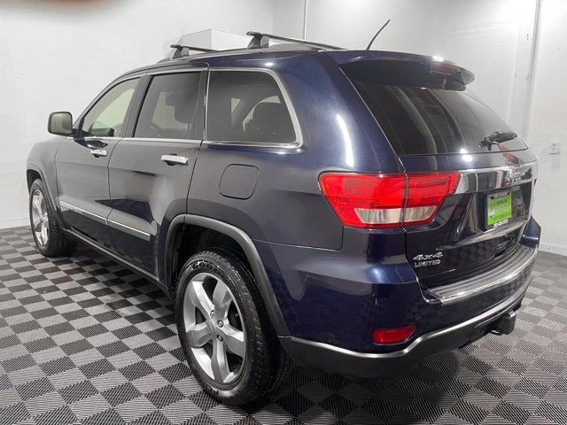 Photo of 2013 True Blue Pearlcoat Jeep Grand Cherokee