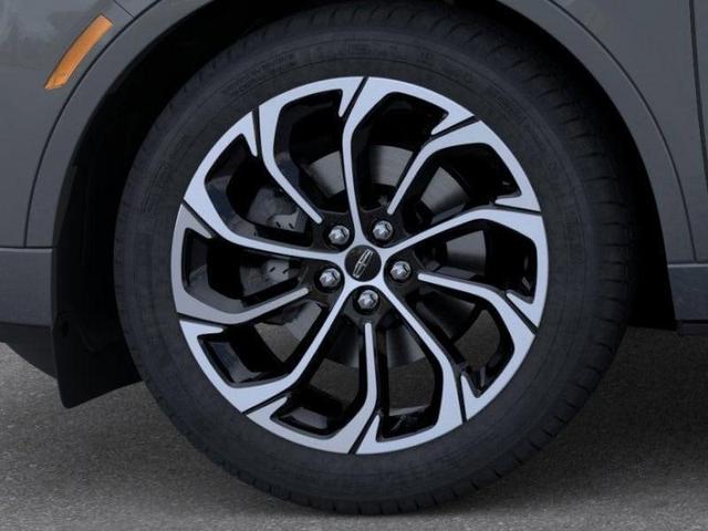 Photo of 2025 Gray Metallic Lincoln Nautilus