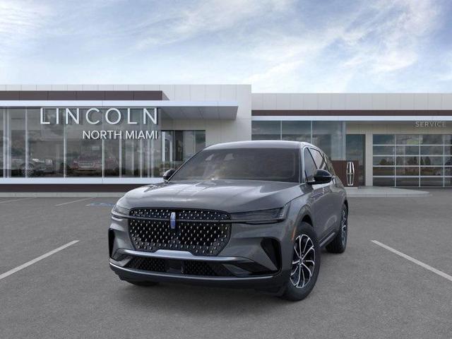 Photo of 2025 Gray Metallic Lincoln Nautilus